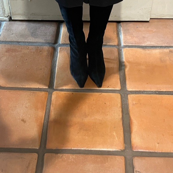 Black Heeled Boots - Picture 3 of 9